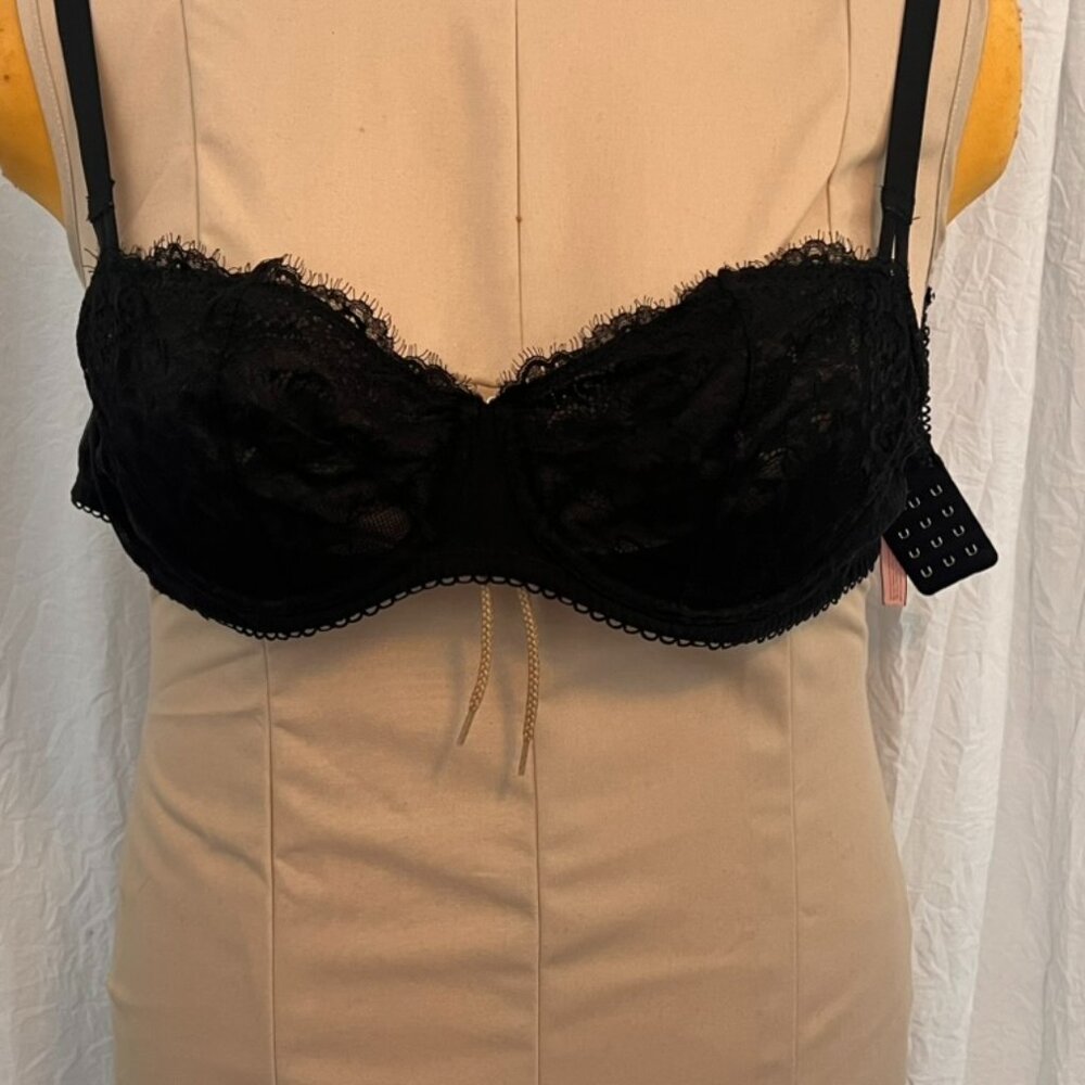 black lace bra